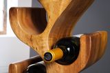 Dizajnový stojan na víno zo suarového dreva 101cm
