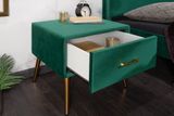 Retro nočný stolík zo zamatu Famous smaragdovo zelený 45cm